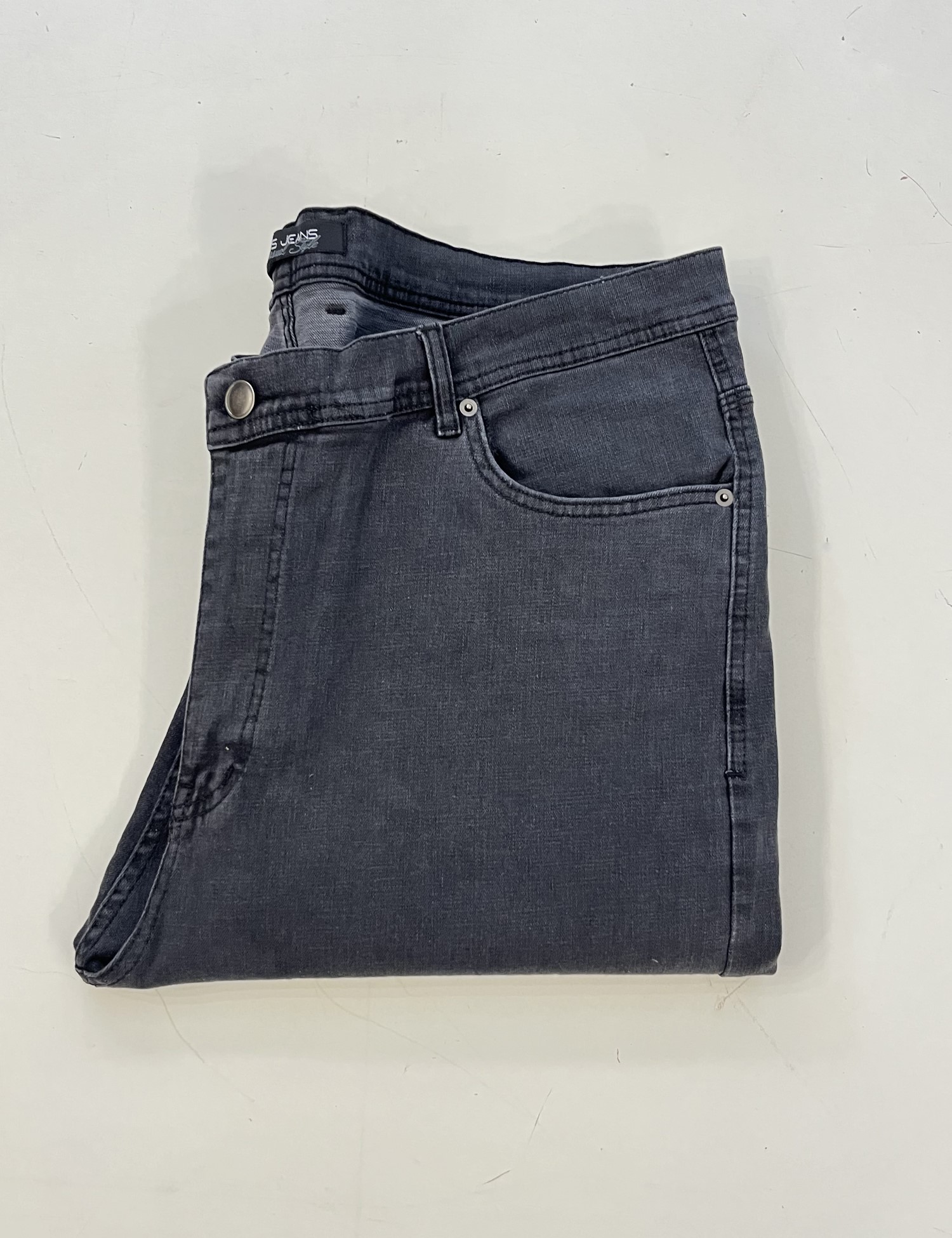 Ανδρικό ανθρακί τζιν ελαστικό σε ίσια γραμμή με φερμουάρ Plus Size EP64504